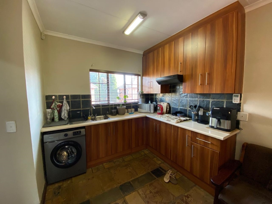 1 Bedroom Property for Sale in Die Bult North West